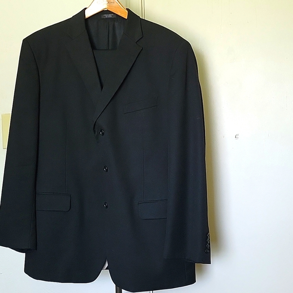 Jones New York Classic Men's Black 2 Piece Suit